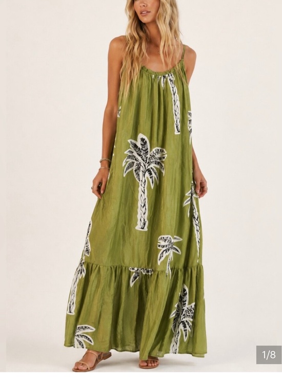 True Destinations Dresses & Skirts - True Destinations Maxi Dress w Palm Trees 🌴 Size XS